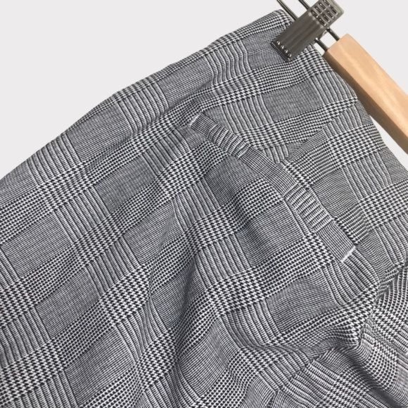 CROSBY. Springfield Mid Rise Slim Stretch Houndstooth Ankle Pants Size 2 - Picture 4 of 8
